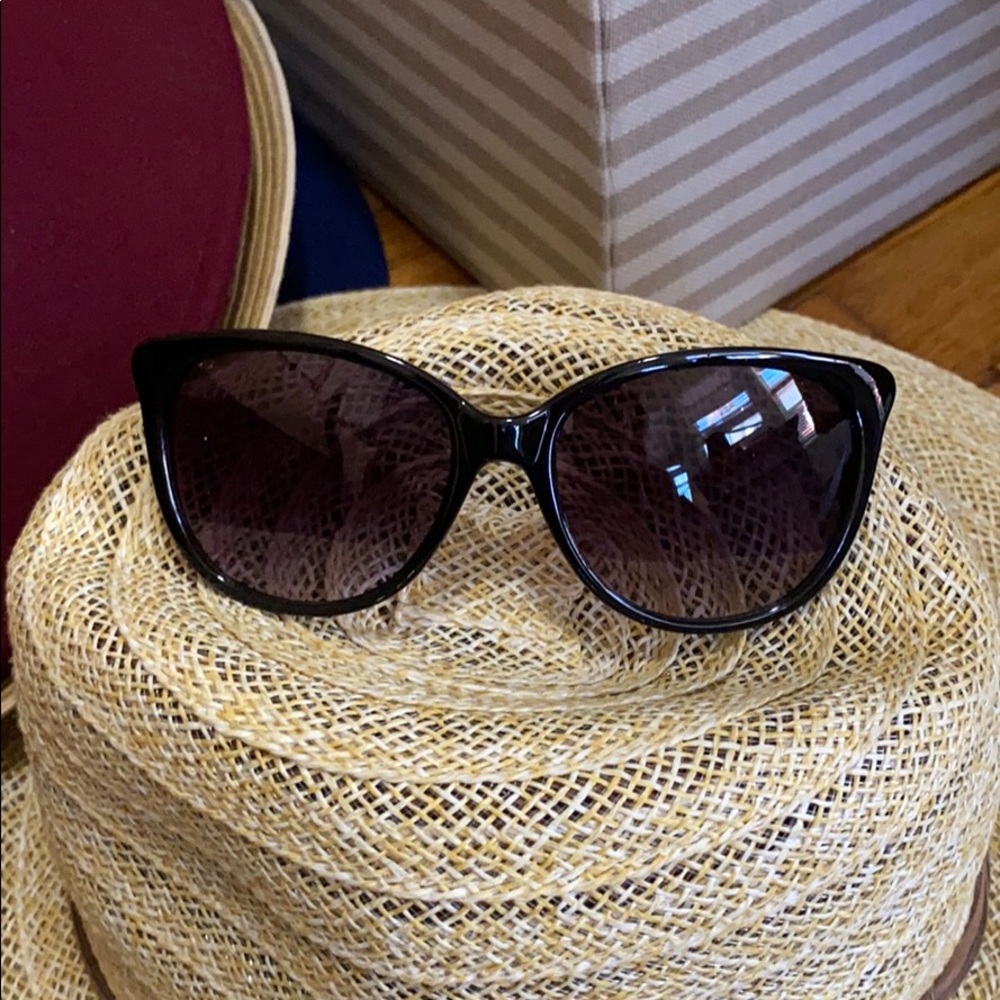 Sunglasses Black and Gold